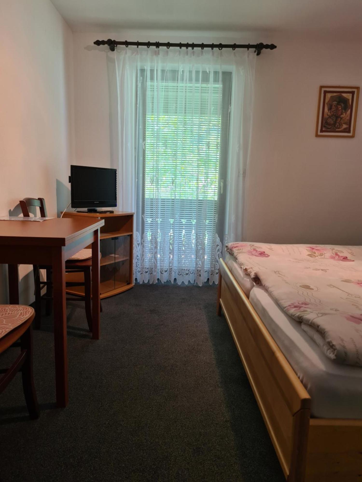 Bed and Breakfast Gostilna Batist Bohinjska Bela Zimmer foto