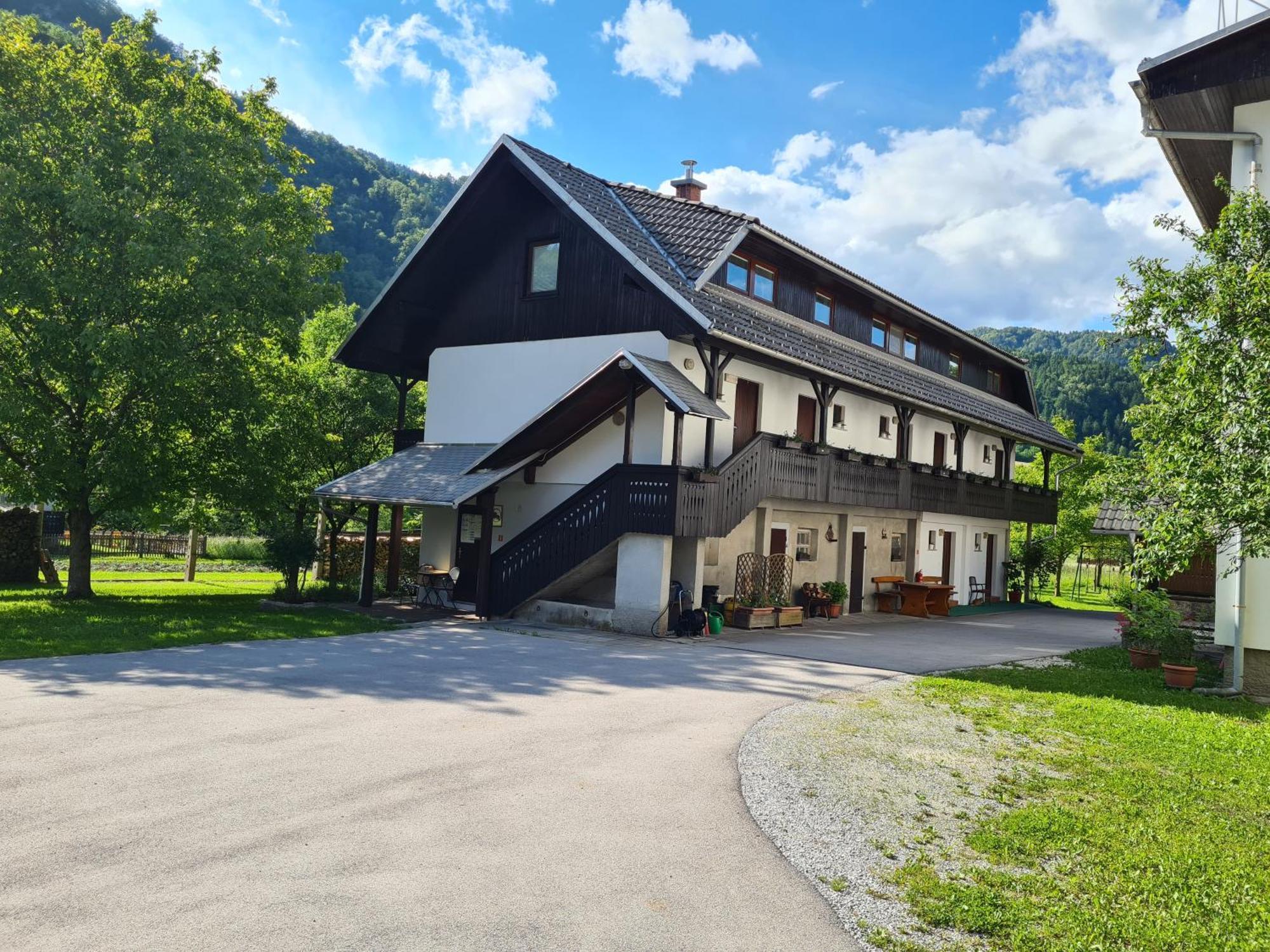 Bed and Breakfast Gostilna Batist Bohinjska Bela Exterior foto