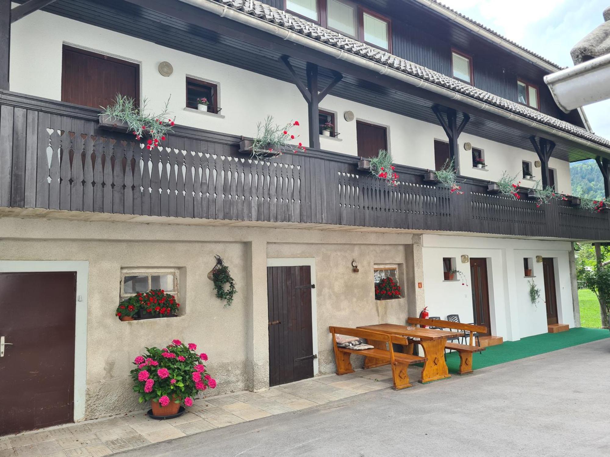 Bed and Breakfast Gostilna Batist Bohinjska Bela Exterior foto