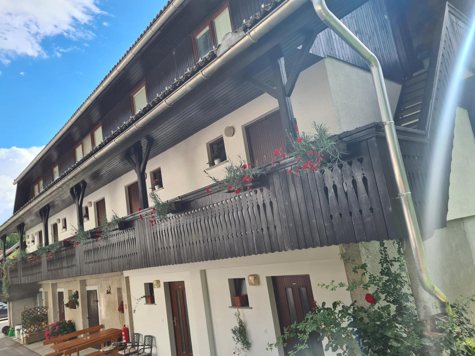 Bed and Breakfast Gostilna Batist Bohinjska Bela Exterior foto